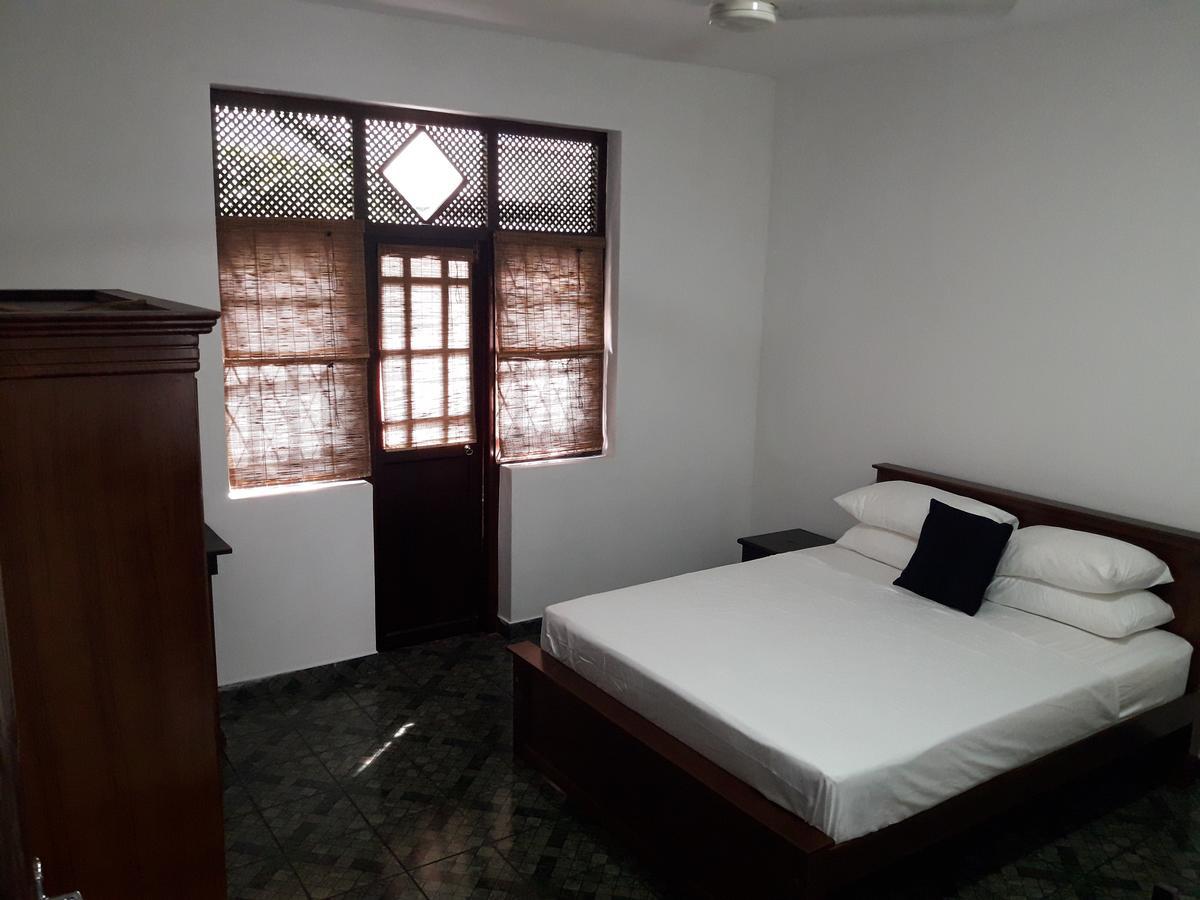 Mrs Pepperpots Hotel Colombo Phòng bức ảnh